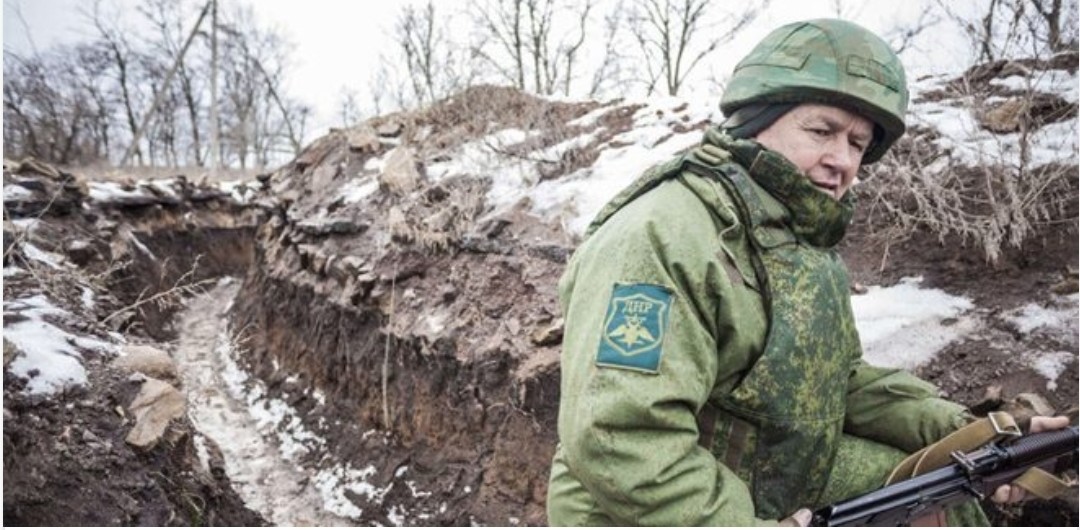 دونيتسك تعلن مقتل مدني و3 من جنودها جراء قصف للقوات الأوكرانية